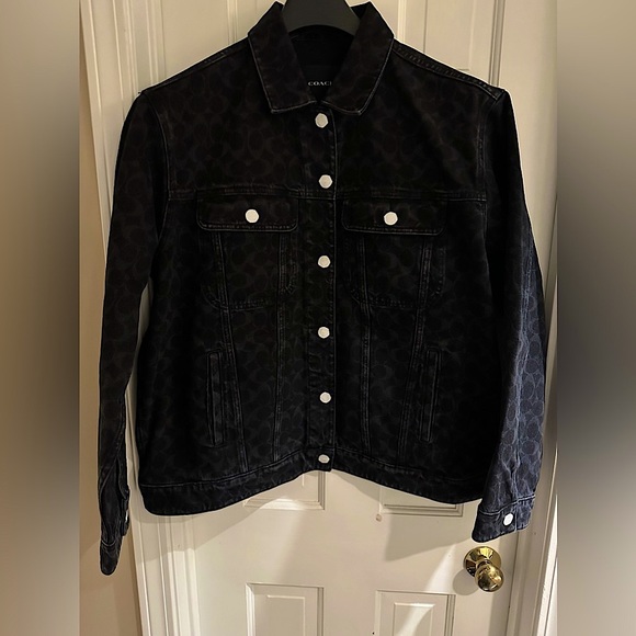 Women’s Coach NWT Signature C Denim Jacket in black XL relaxed fit - Picture 9 of 16